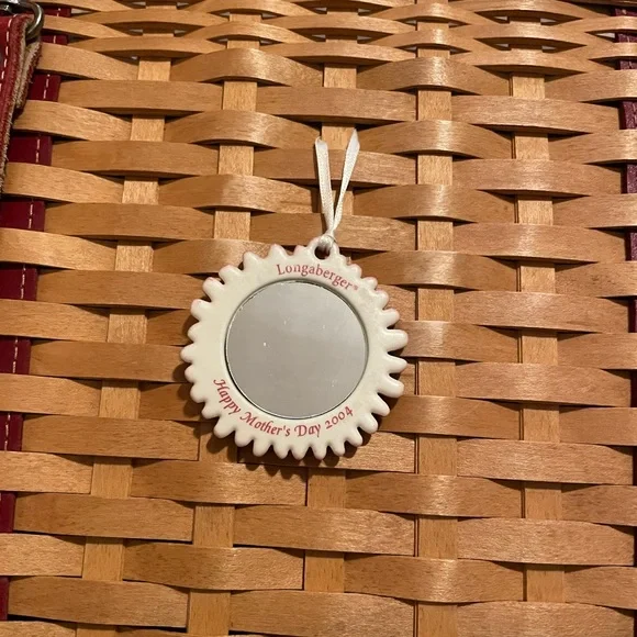 Longaberger 2004 Mother’s Day Weekend Tote - Picture 11 of 11